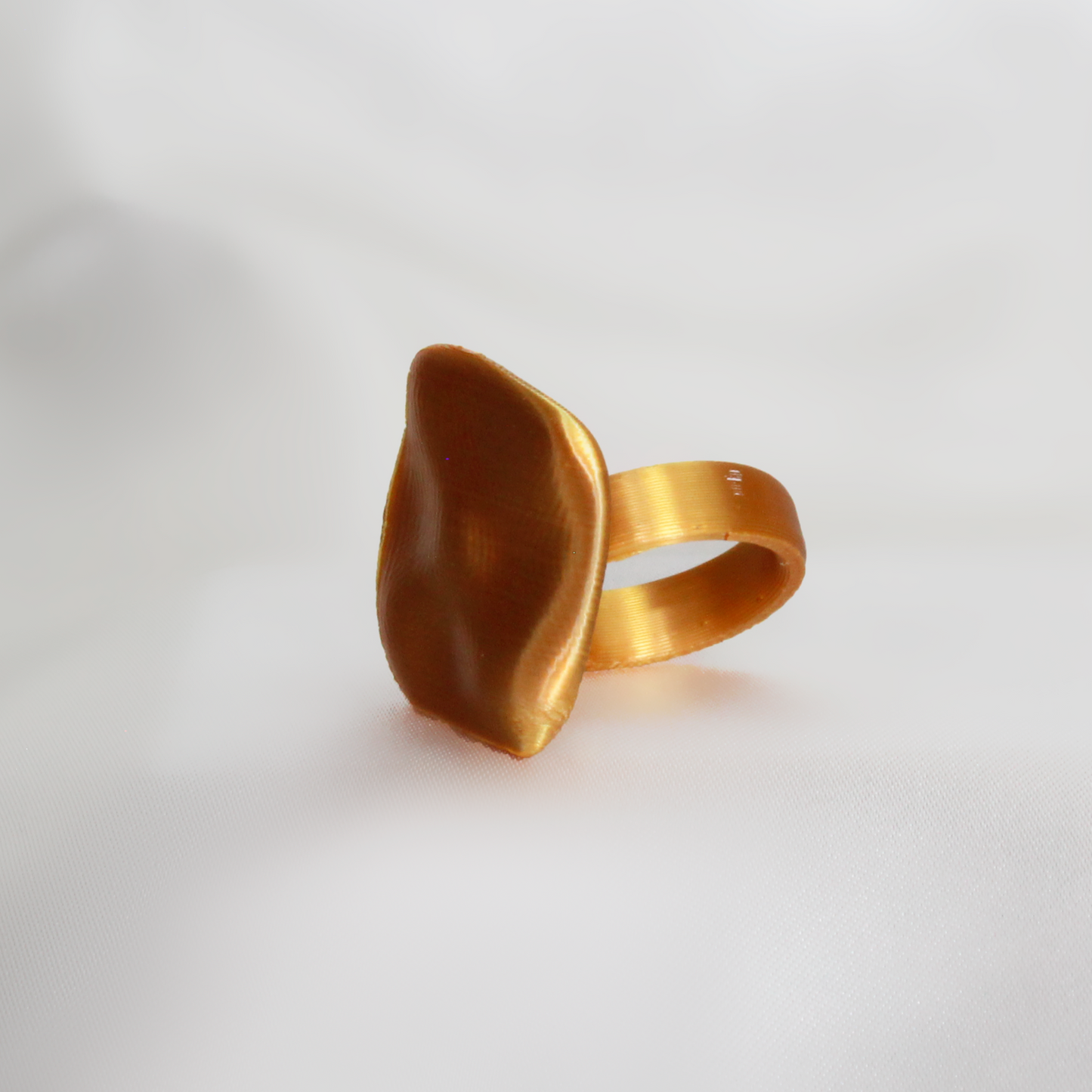Gold/pink Ring